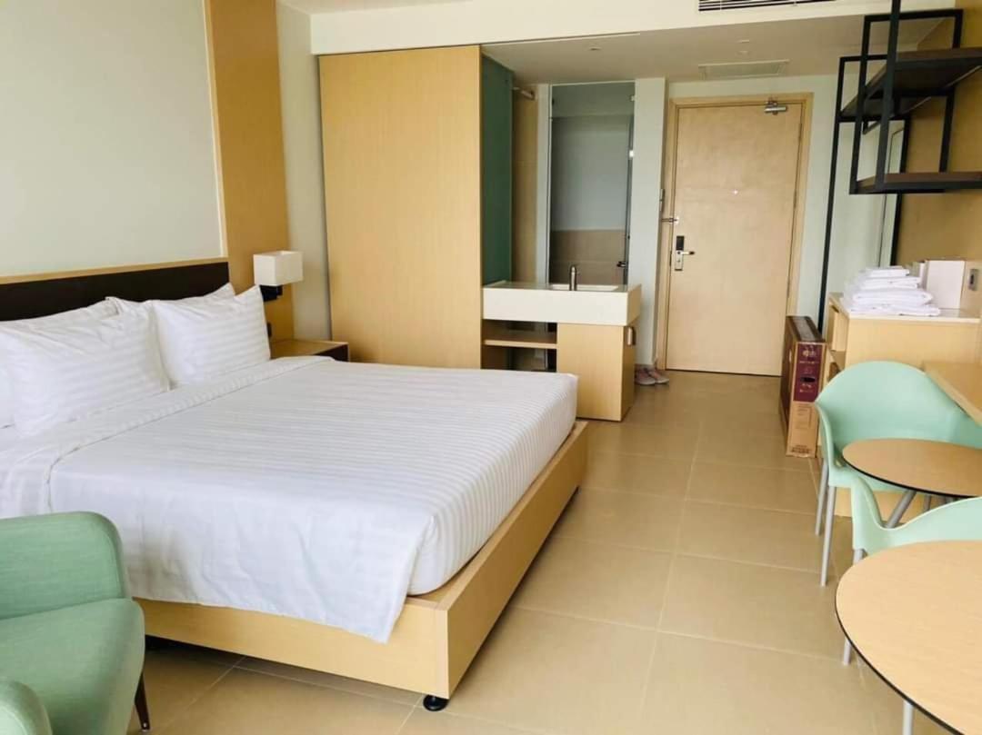 Arena Cam Ranh Beach Resort Mieu Ong Buitenkant foto